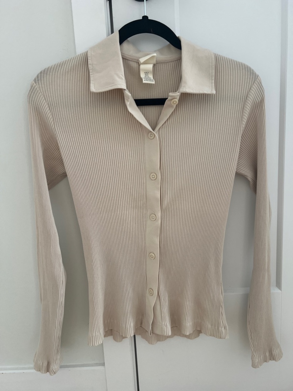 H&M Ribbed Button-Down Top in Beige